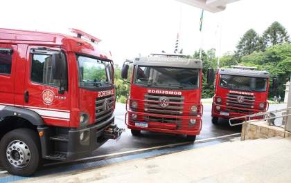 Governo de São Paulo entrega 29 novas viaturas para o Corpo de Bombeiros