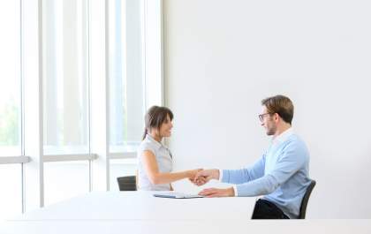 Pessoas com nível superior podem aumentar a renda em mais de 100%, diz pesquisa