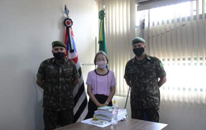 Tamiko recebe novo comandante do TG
