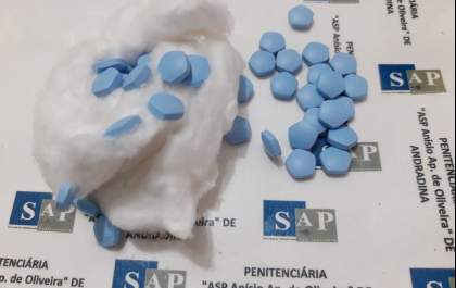 Policiais penais de Andradina detectam em presídio; mulher levando 40 comprimidos de ‘viagra’ na vagina para detentos
