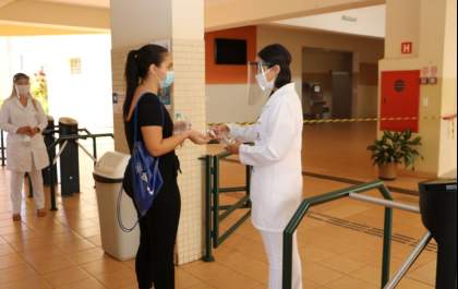 Sexto vestibular de medicina reúne candidatos no Unisalesiano