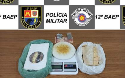 Mulher é presa com 1,3 quilo de cocaína no Lago Azul