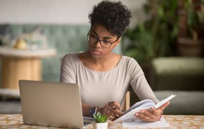 Mulheres negras são público-alvo de curso on-line gratuito de UX Design