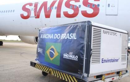 Estado de SP recebe quarto lote com 5,5 milhões de doses de vacina contra covid-19