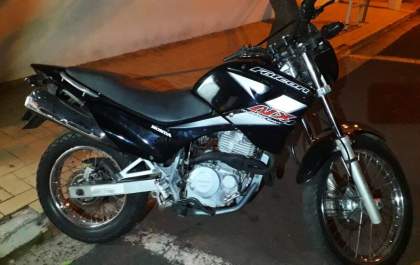 Empresário é preso após comprar moto furtada de guincho em Birigui
