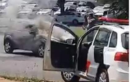 Carro pega fogo na rotatória da Saudade com a Pompeu