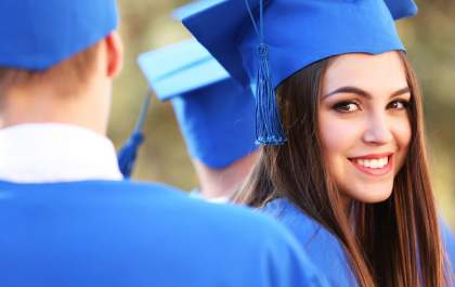 Cantora Lexa conclui graduação em Marketing para gerir a própria carreira