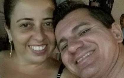 Funerária aguarda liberação de corpos de família morta em colisão em estrada do Paraná
