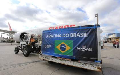 Butantan já estuda ampliar intervalo entre doses da vacina