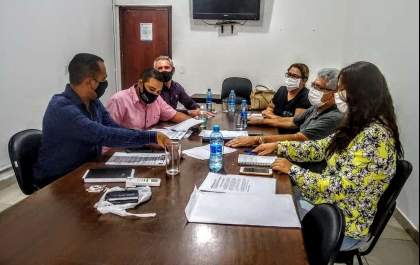 Contas do Asilo e Hospital recebem atenção do vereador Adilson