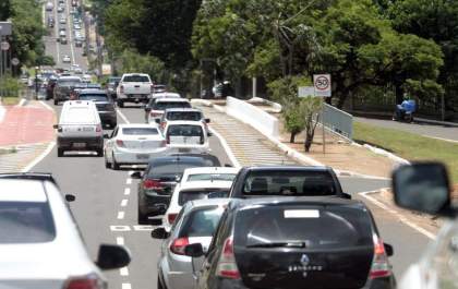 IPVA à vista, com 15% de desconto vence dia 29