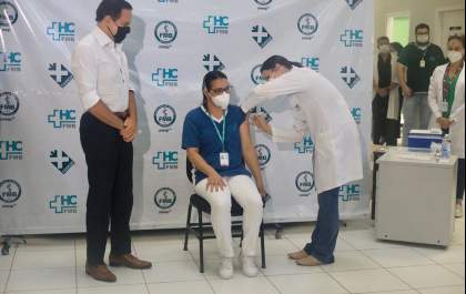 São Paulo já vacinou mais de 1 mil pessoas contra covid-19