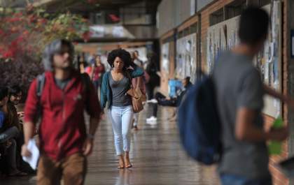 MEC anuncia regras para o Fies do segundo semestre de 2021