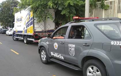 Chega a Araçatuba novo lote de vacinas contra o coronavírus