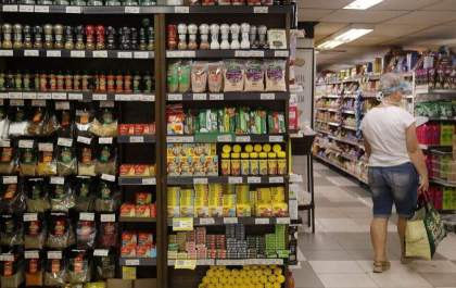 Gastos com mercado aumentam 28% entre março e dezembro