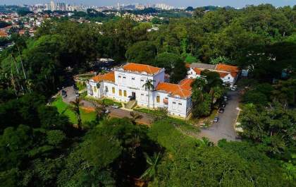 Instituto Butantan testa em animais soro para tratar covid-19