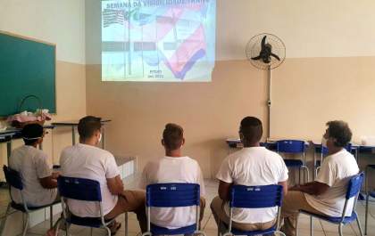 Penitenciária Feminina de Tupi Paulista realiza ações em alusão à visibilidade trans