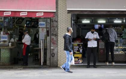 Governo prorroga prazo para pagamento de tributos do Simples Nacional
