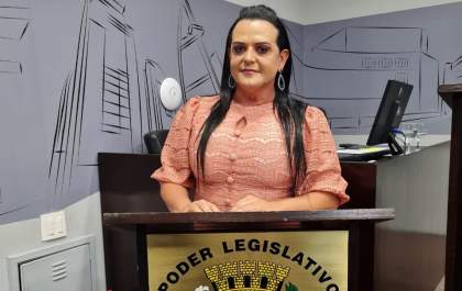 “Quem falou que Deus não gosta de transsexual?”