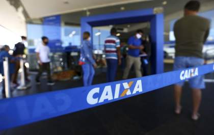 Governo antecipa abono salarial para nascidos em maio e junho