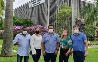 Vereadores de Andradina abrem mão de diárias e vão com carro próprio a São Paulo em busca de emendas