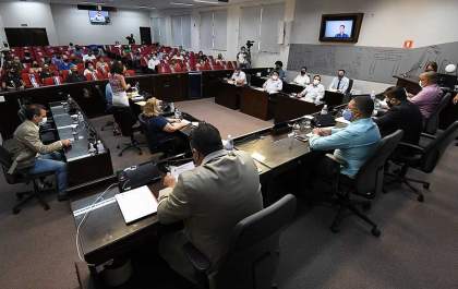 Item único da pauta da Câmara de Araçatuba é adiado