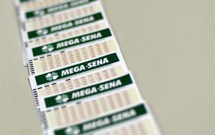 Ninguém acerta a Mega-Sena e prêmio acumula em R$ 11 milhões