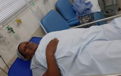 Ajude Dinda a pagar seus exames
