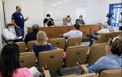 Comitê segue determinação do Estado e estende toque de recolher