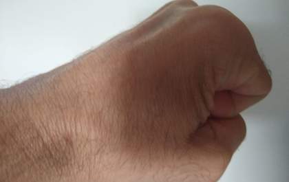 Homem convida vizinho para comer pizza e é roubado por ele
