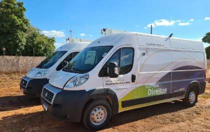 Defensoria Pública de MS recebe vans para atendimentos itinerantes