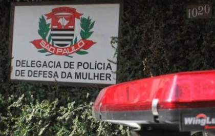 Homem é preso após passar a mão em bumbum de mulher em Andradina