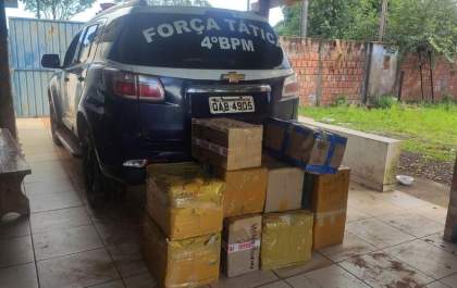 Força Tática apreende produtos contrabandeados após condutor tentar fugir de abordagem