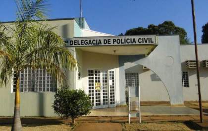 Incêndio destrói veículos em pátio de delegacia de Três Lagoas