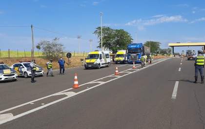 Fiscalização flagra 32 caminhões com excesso de peso na Rondon