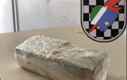 Polícia Militar apreende drogas na mata no entorno do PSM em Três Lagoas