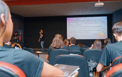 Concurso de bolsas auxilia alunos do ensino médio durante a pandemia