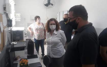 Abrigo Ismael recebe doação de equipamentos para estruturar sala de enfermagem