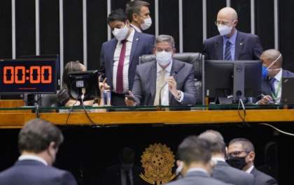 Câmara dos Deputados conclui votação, em 1º turno, da PEC Emergencial
