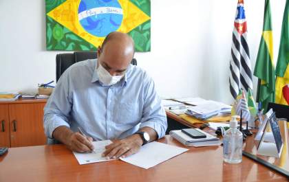 Birigui assina convênio para 2ª etapa da duplicação de emissário na região do Thereza Barbieri