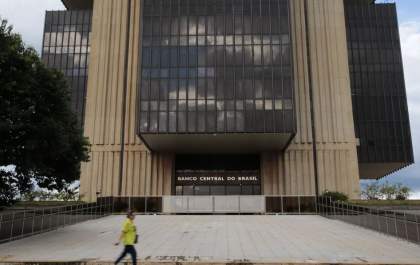 Copom eleva juros básicos da economia e surpreende analistas