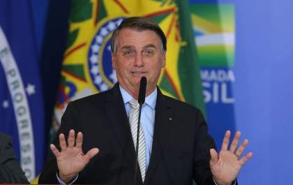 Bolsonaro afirma que iniciativa privada é fundamental para projetos na Amazônia