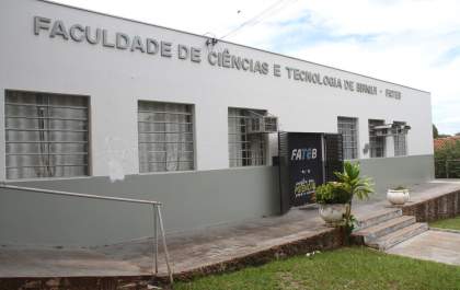 Prefeitura divulga edital para concessão de bolsas para alunos da Fateb