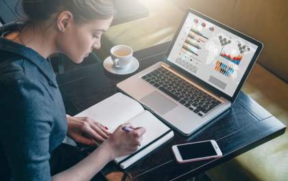 Confira os 5 melhores sites para fazer pesquisas científicas e acadêmicas