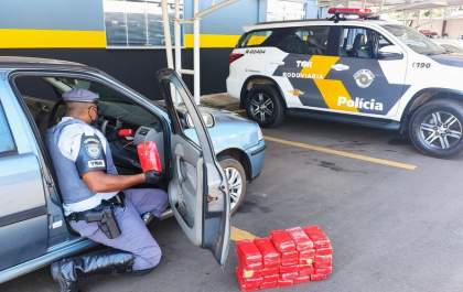 Homem é preso transportando 30 tabletes de pasta base de cocaína