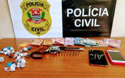 GOE/Deic prende jovem com revólver roubado durante tentativa de latrocínio