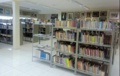 Biblioteca de Guararapes realiza empréstimo de livros com agendamento