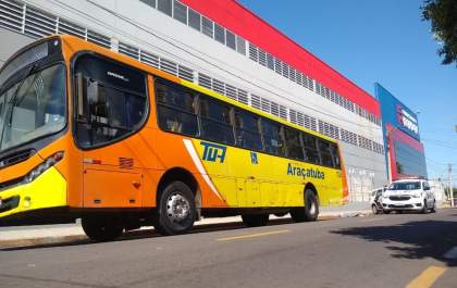 Idosa morre atropelada por ônibus do transporte coletivo