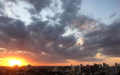 Frente fria muda o clima, mas não chove na região