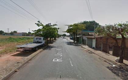 Homem morre após bater Biz em caminhão parado em Birigui
